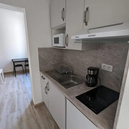Comfortable Of 18 M For 2 People * Montpellier